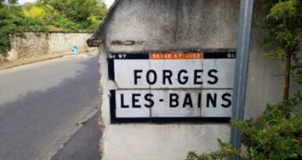 PANNEAU-FORGES-385x0-c-default